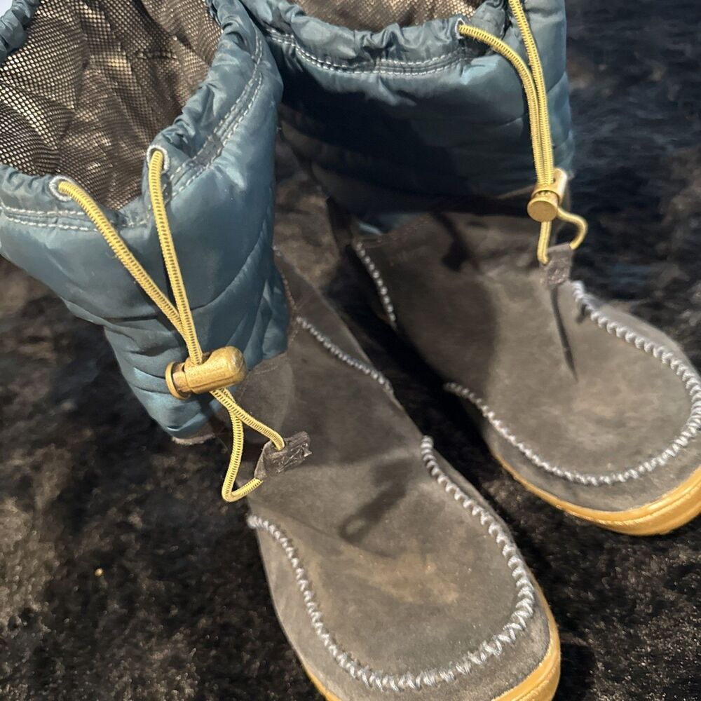 Columbia Minx Moccasin Omni-Heat Winter Boot Waterproof Blue Quilted Size 10
